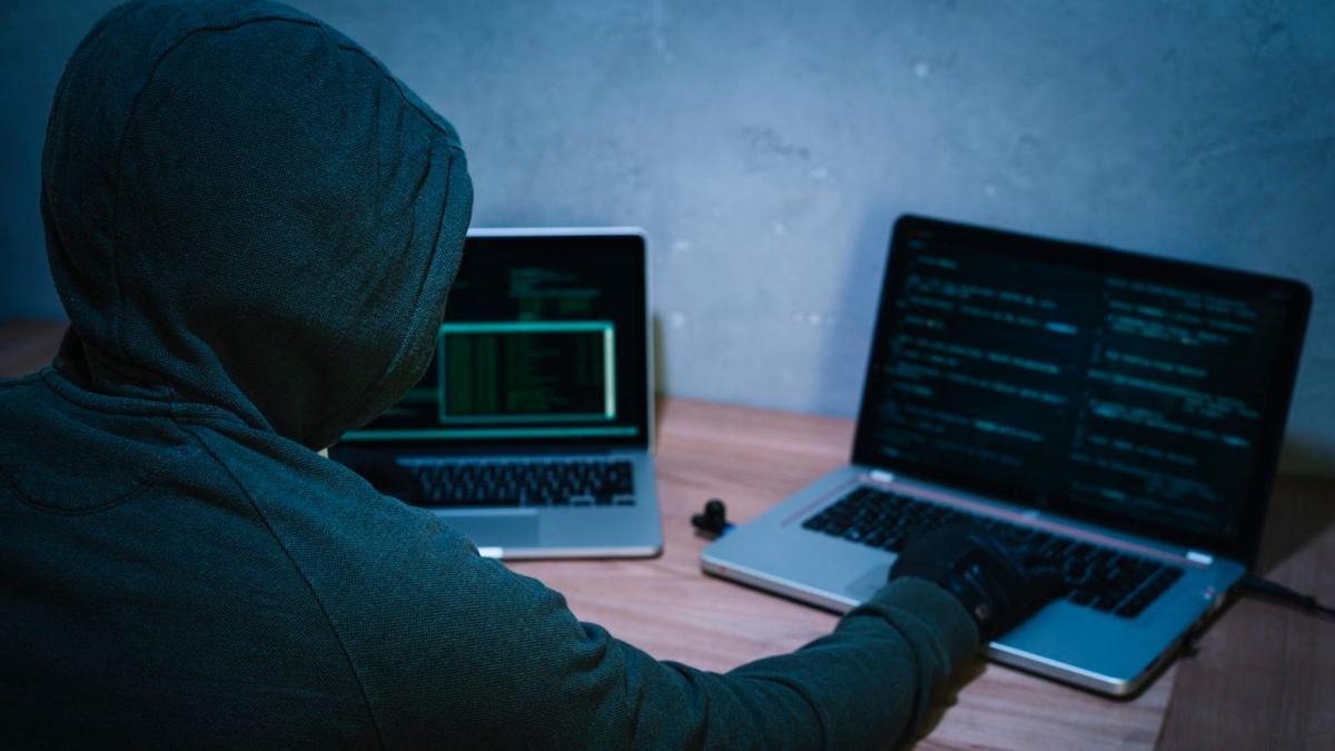 España, EEUU, Alemania, Japón, Reino Unido y otros cinco países coinciden: los hackers chinos usan los routers y frigoríficos inteligentes de los hogares para atacar infraestructuras occidentales