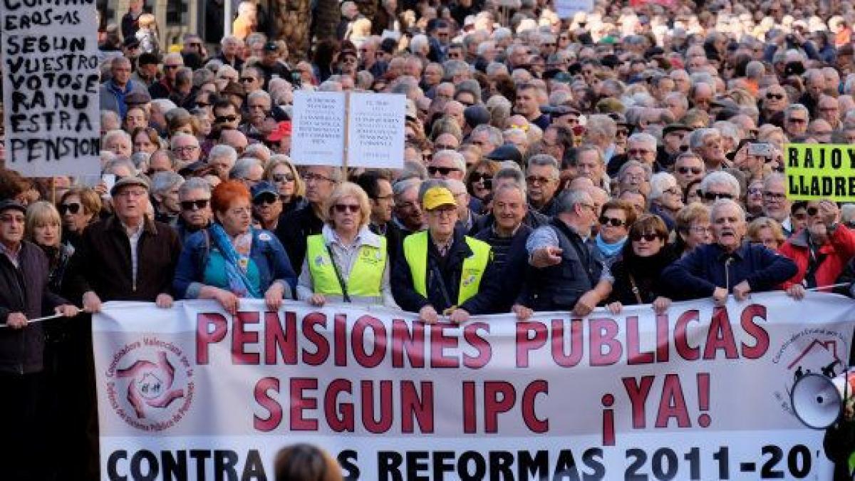 Ciudadanos y PP pactan una subida del 2% de las pensiones mínimas y de ...