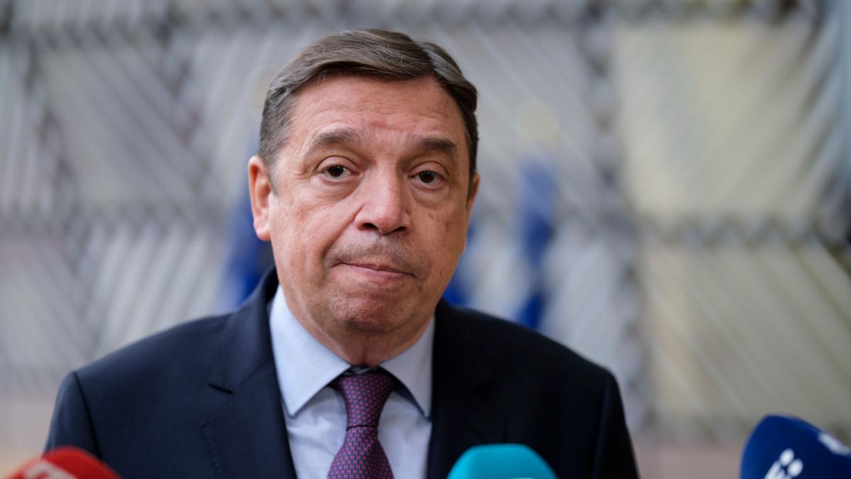 El Gobierno pide a la UE activar la reserva de crisis de la PAC y ...