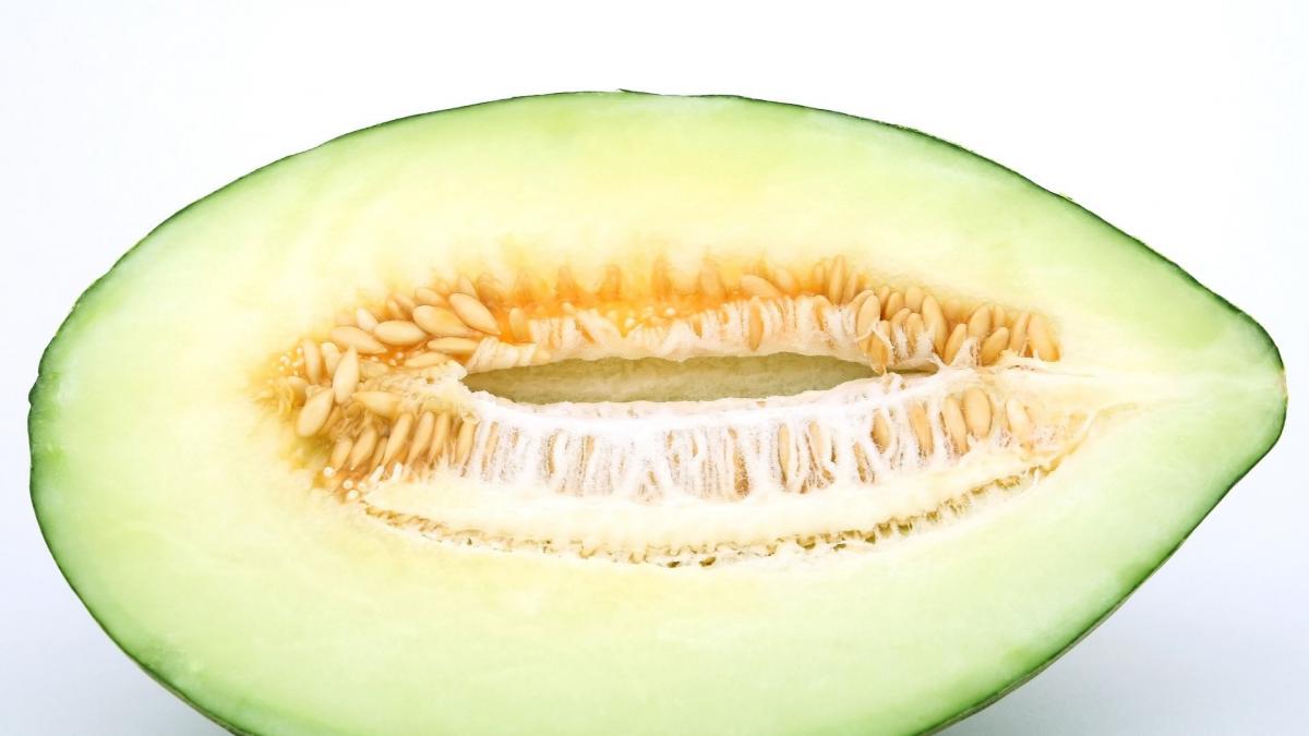 Una dietista alerta del peligro que trae comprar un melón ya cortado en ...