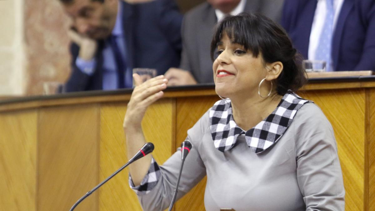 La aplaudida respuesta de Teresa Rodríguez cuando le dicen que le queda poco para "la caja de madera"