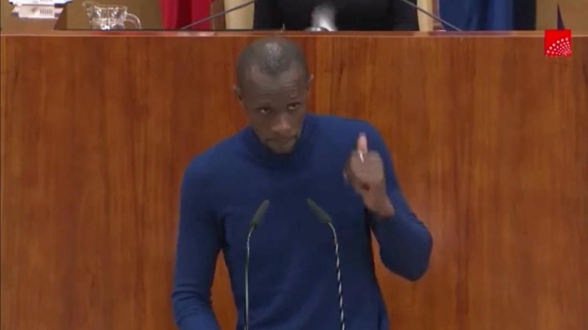 Serigne Mbaye, en libertad tras ser detenido en Madrid: denuncia "racismo" y "violencia policial"