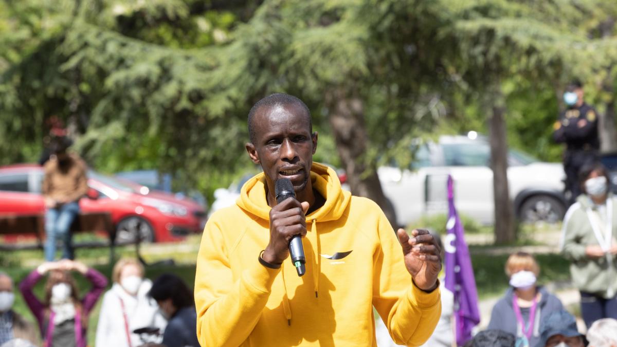 Podemos denuncia la detención "racista" de su exdiputado autonómico Serigne Mbaye