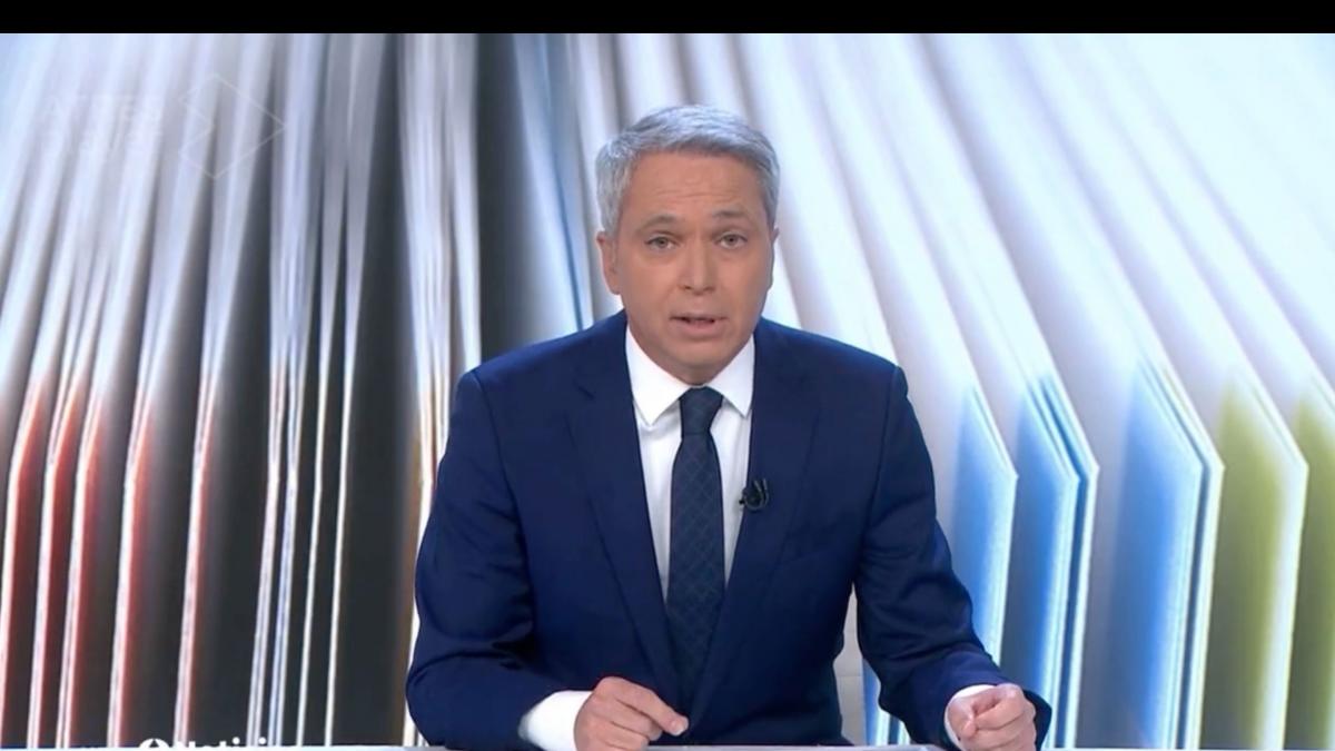 Vicente Vallés ve los datos de Extremadura y tiene un mensaje para Moncloa y otro para el PP que no le gustará a ninguno