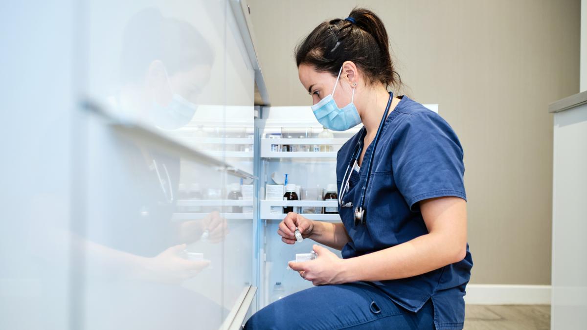 Esther, enfermera en Noruega:  Un enfermero recién incorporado puede ganar unos 3.000 euros al mes, con jornadas completas y turnos 