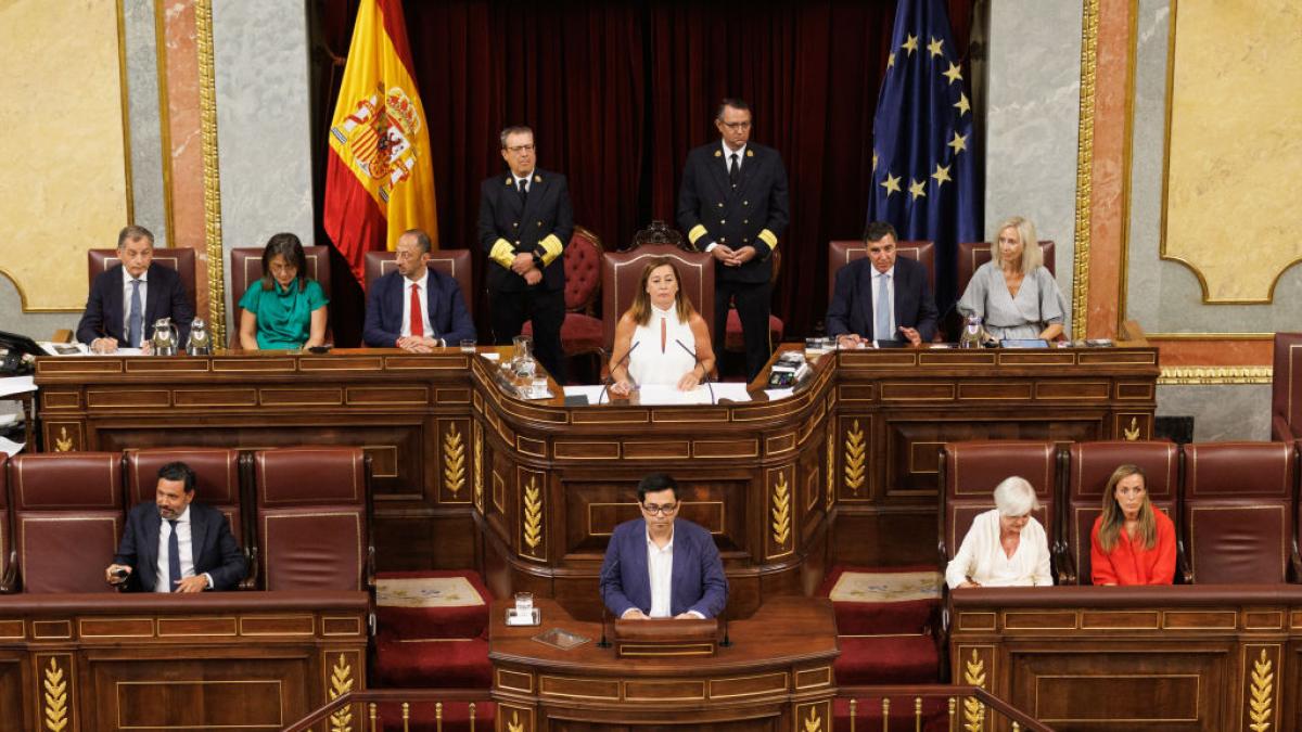 Expulsado un diputado de Vox del Congreso tras encararse con la Mesa en pleno debate