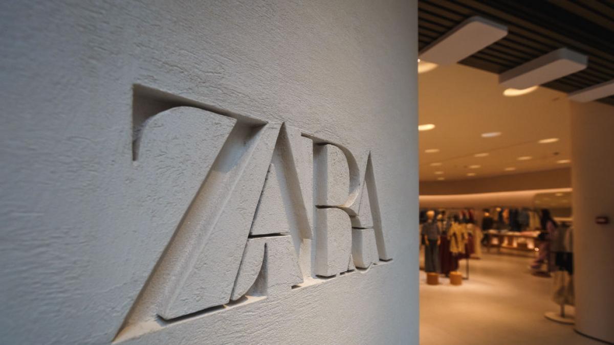 La primera tienda Zara: dónde estaba, qué vendía y cuánto costaba la moda gallega en 1975