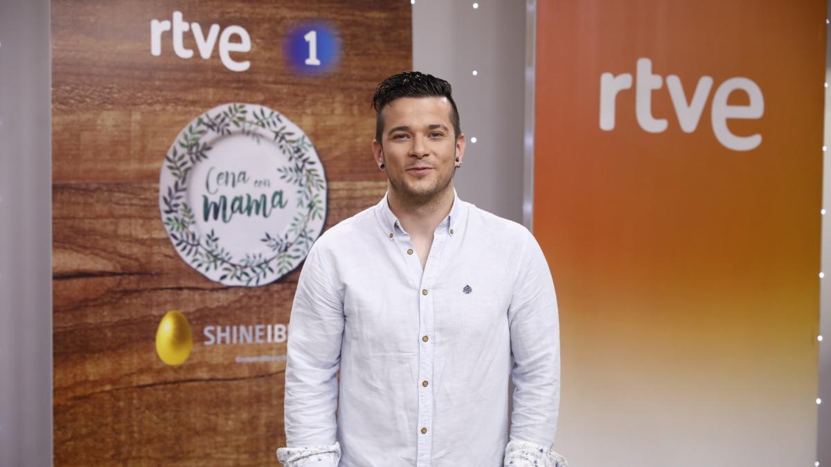 El chef Carlos Maldonado deja un recado contra un partido político ...