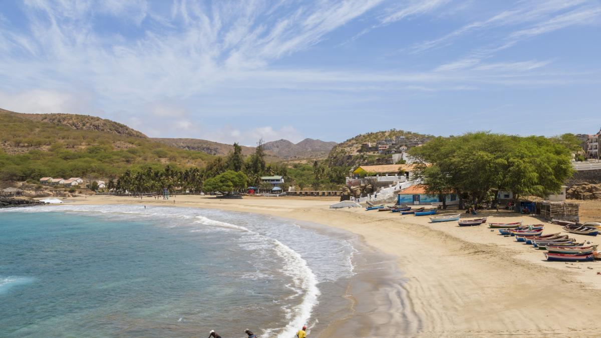 Más de 1.700 turistas británicos han enfermado en los últimos años durante sus vacaciones en Cabo Verde: ahora van a demandar a la agencia de viajes