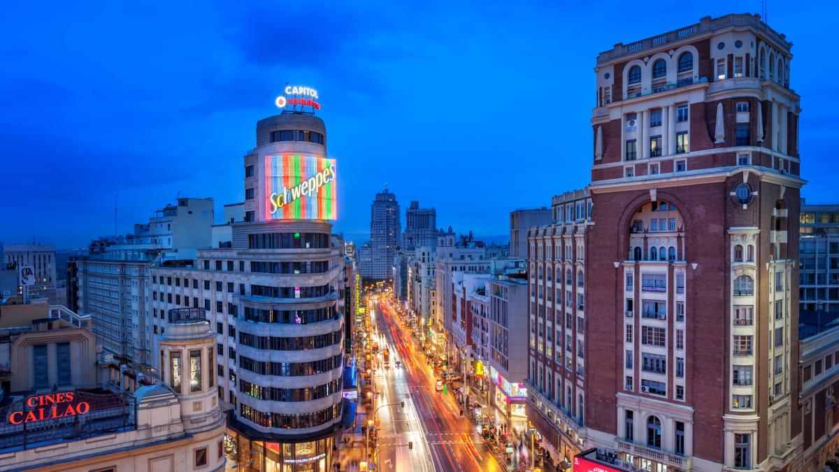 Se da un paseo por el centro de Madrid y expone lo que ve: a muchos les da pena