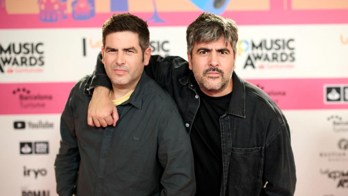 Estopa llora la muerte de Robe Iniesta y desvela su deuda pendiente:  Se nos ha ido media vida 