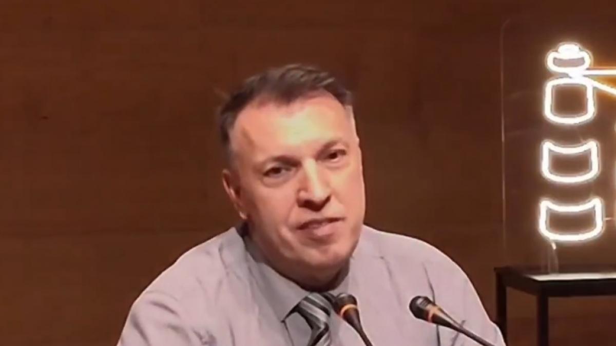El juez Joaquim Bosch, sobre los bulos en los pseudomedios: 