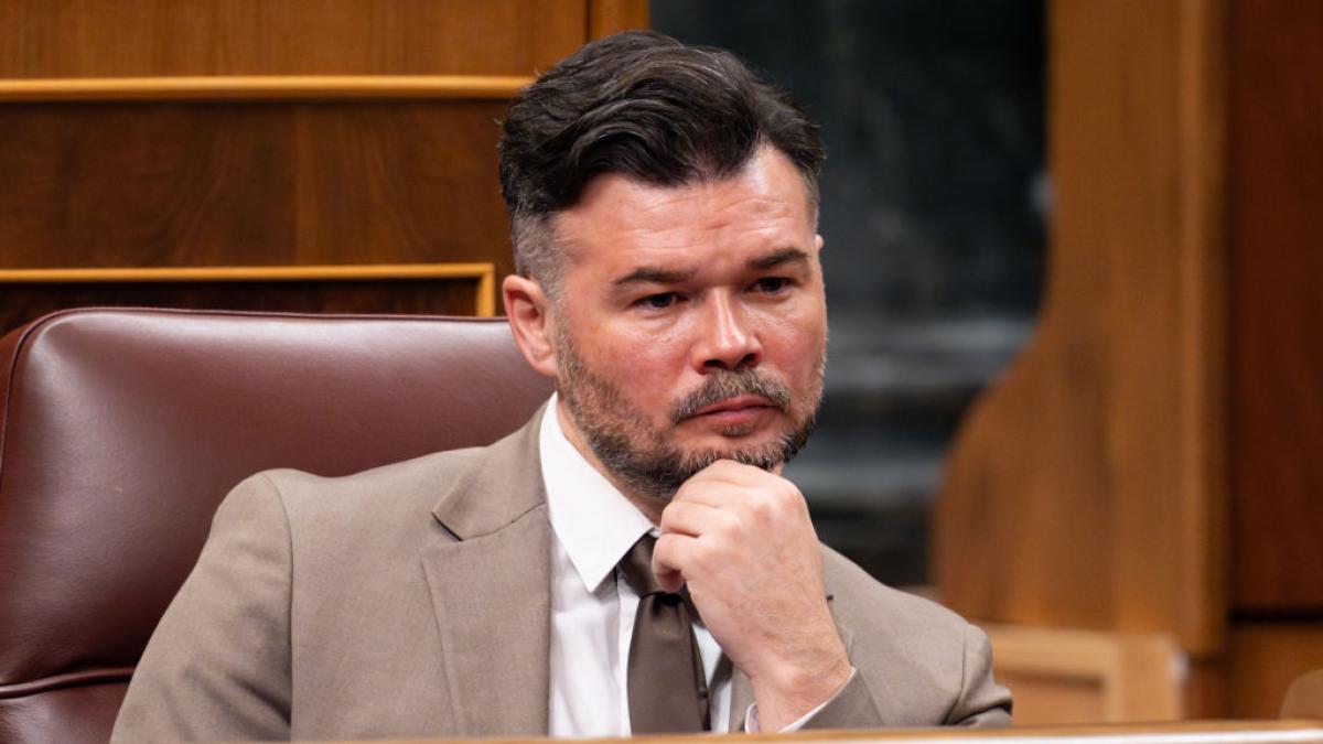 Rufián responde a las críticas recibidas por Podemos: 'A mí ni se me ...
