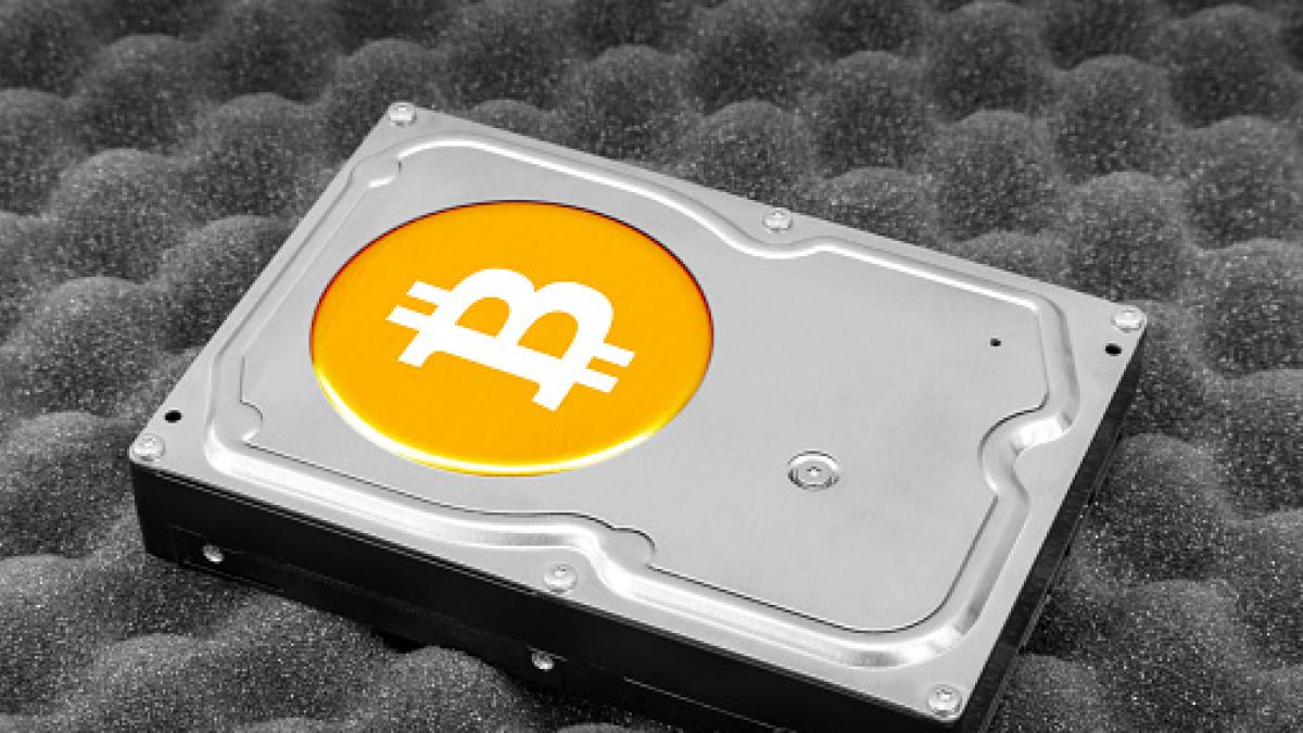 Se rinde definitivamente el hombre que ha estado 12 años buscando su disco  duro perdido de 742 millones de euros