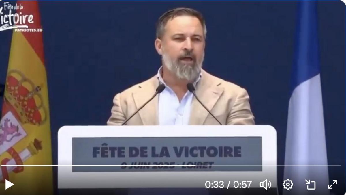 Abascal se lanza a hablar en francés y las cámaras captan lo que hace ...