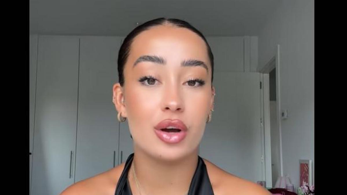 Critican a Marina Rivers por su 'hipocresía' al comprarse un chalet y ...