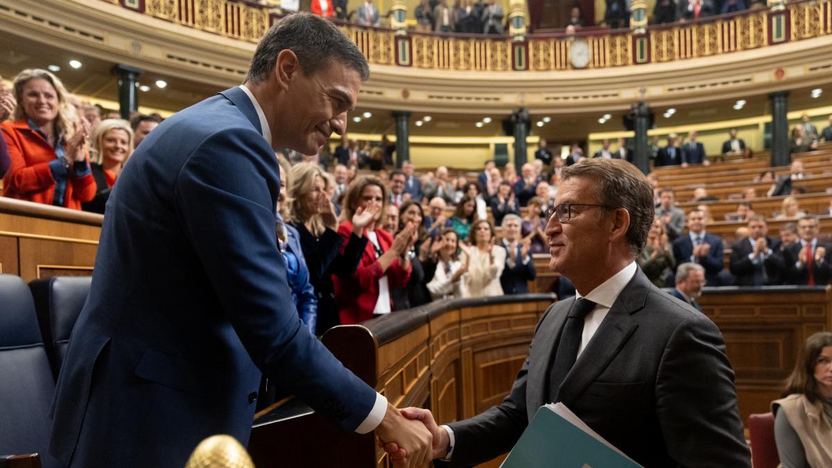El desenlace de la Guerra Fría : Sánchez y Feijóo se vuelven a ver las caras después de un verano de crispación