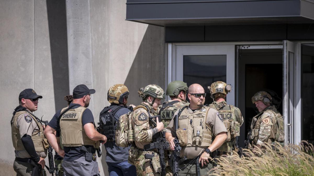 El FBI reconstruye los pasos del asesino de Charlie Kirk: así actuó antes, durante y después