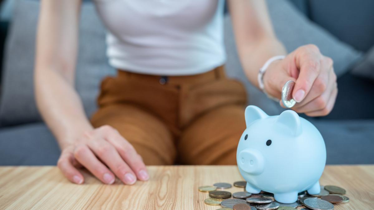 Un experto en inversiones es clarísimo al señalar la cantidad de dinero al mes a ahorrar para no depender de una pensión de jubilación