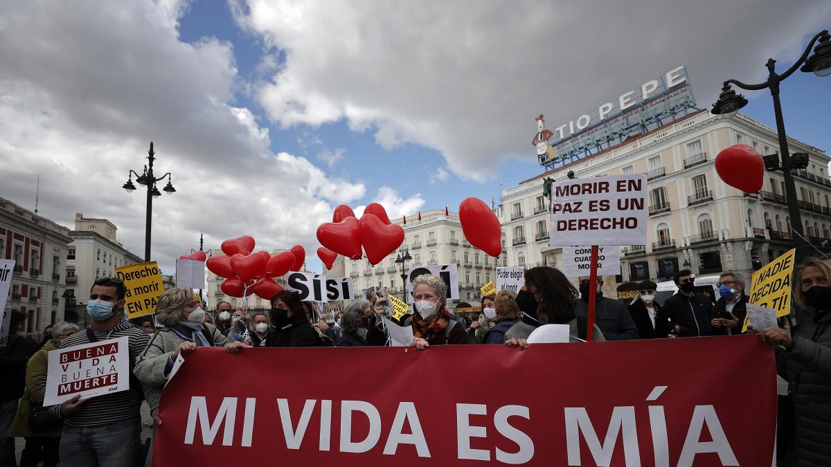 El juez rechaza el último intento de Abogados Cristianos para frenar la eutanasia de Noelia