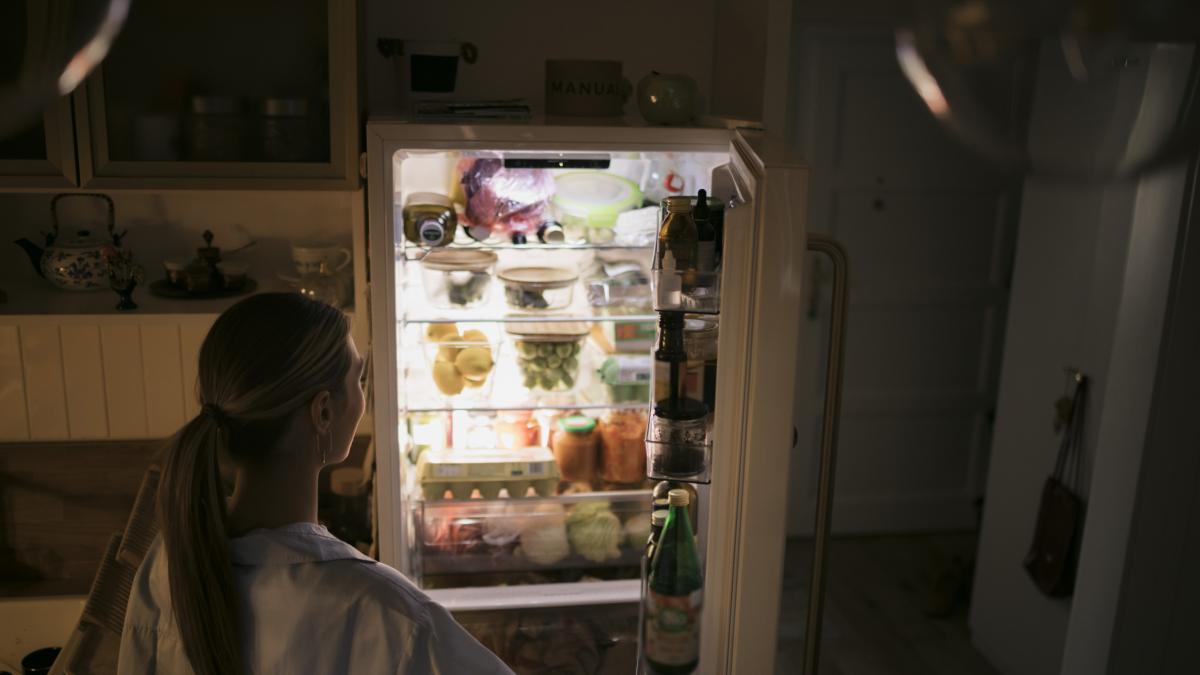 Los cardiólogos lo confirman: muchas enfermedades se desarrollan por los hábitos nocturnos que se mantengan y por eso recomiendan evitar estas actividades