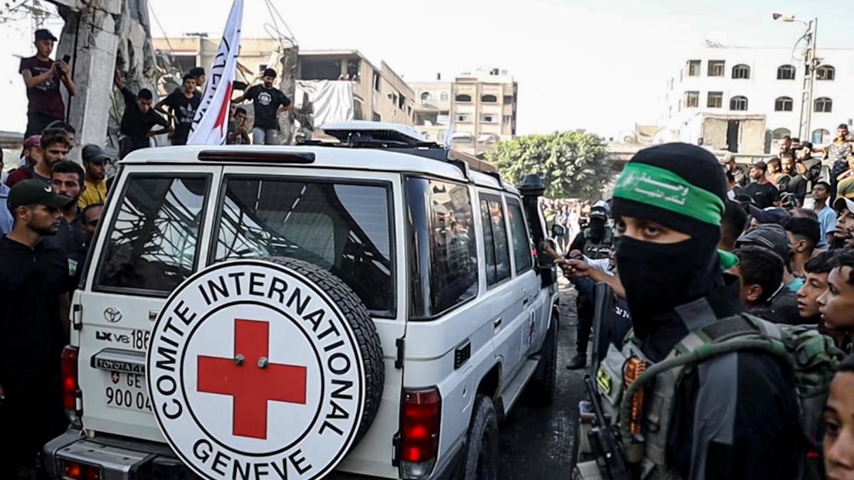 Israel vuelve a saltarse la tregua y mata a cuatro palestinos en un ataque por &quot;cruzar la línea amarilla&quot;
