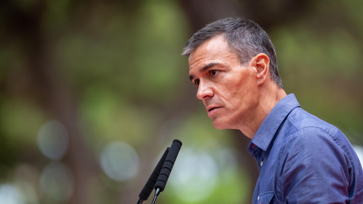 Sánchez tacha de  indecente  el apoyo de Feijóo a Mazón:  La gestión que hizo de la DANA fue negligente
