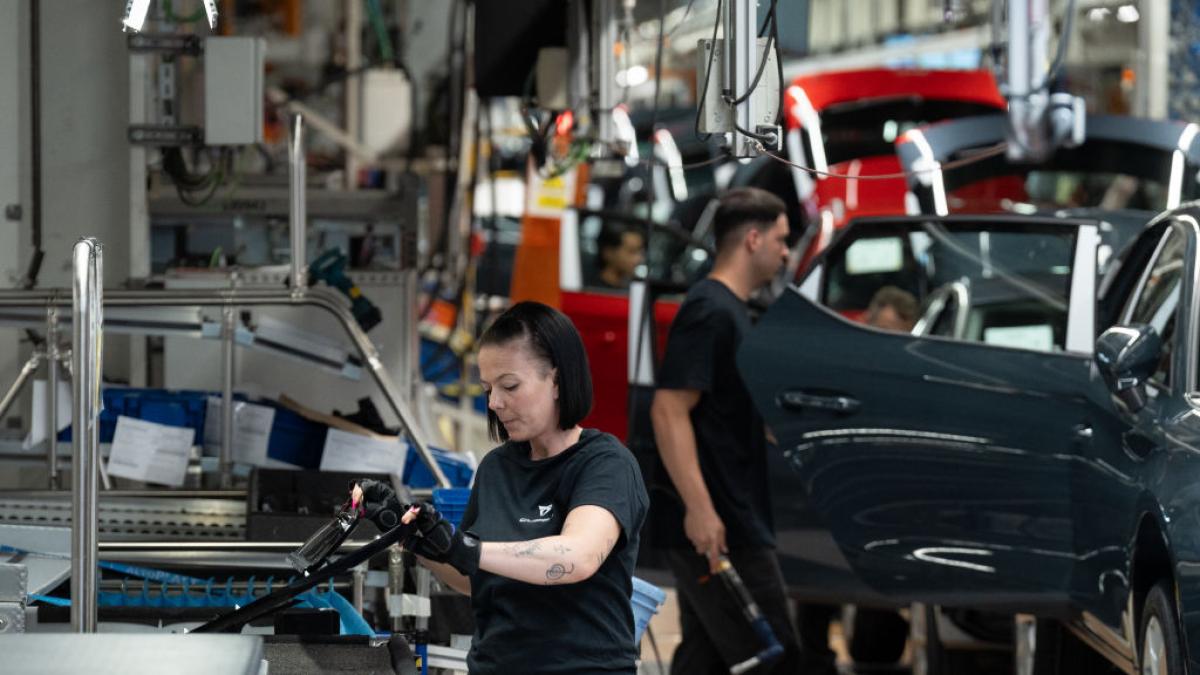 El INE confirma que el PIB creció un 2,8% en 2025 tras acelerarse un 0,8% en el último trimestre