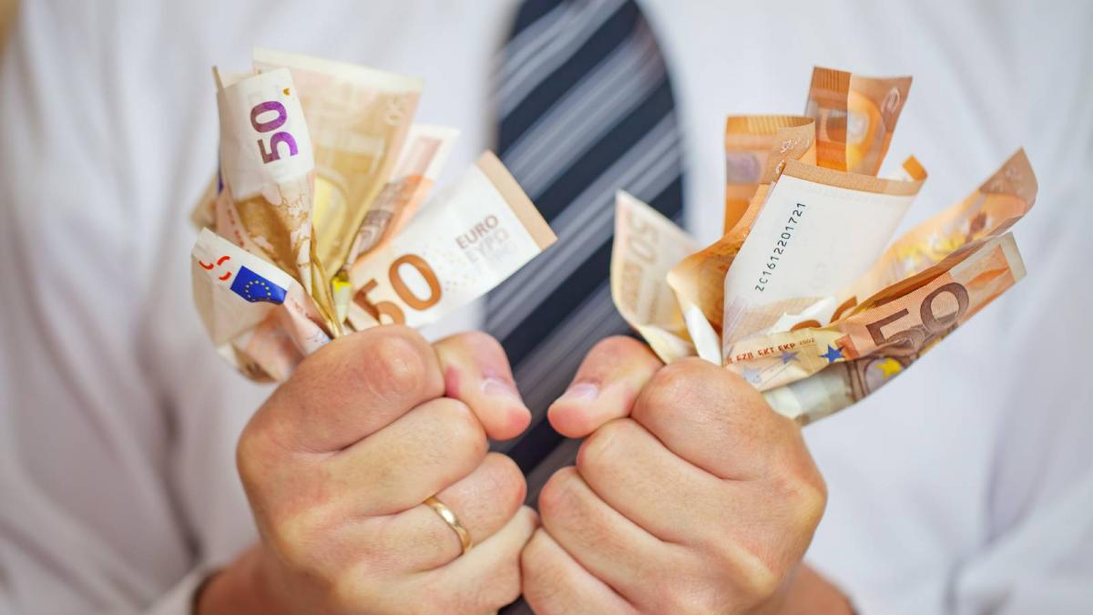 Santiago Puértolas, un joven que consiguió ahorrar el 95% de sus ingresos cuando tenía 26 años:  Esto no vale para todo el mundo 