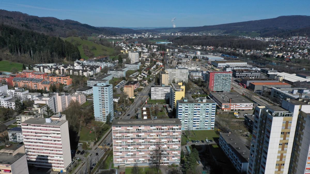 Sara, burgalesa de 22 años, trabaja en un supermercado en Suiza: "No vuelvo a trabajar por 1.000 euros al mes"