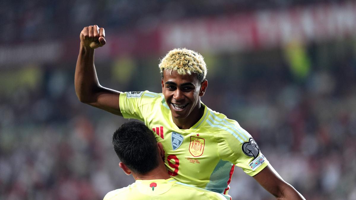 Encuesta | ¿Está justificado el enfado de la RFEF por las pruebas médicas secretas de Lamine?