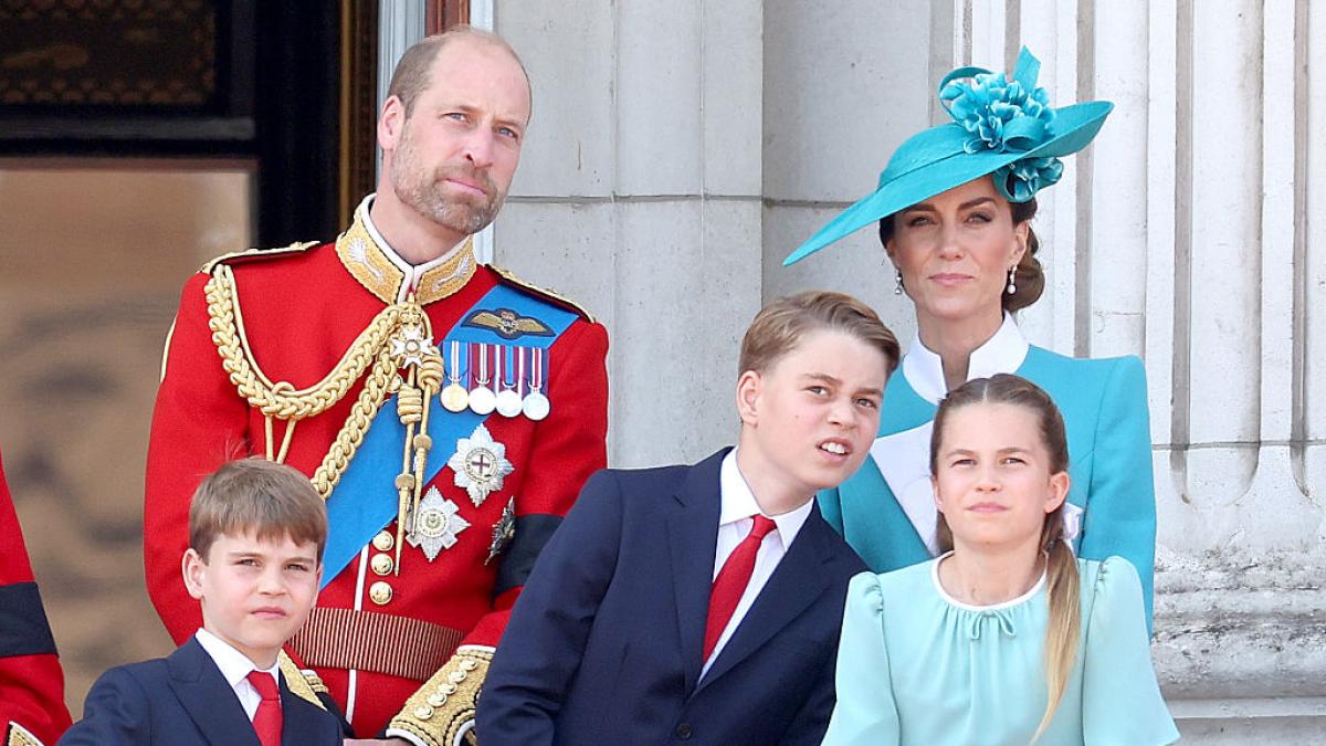 &quot;No hay manual para ser padre&quot;: el príncipe Guillermo se sincera sobre cómo gestionó el impacto del cáncer de Kate Middleton en sus hijos