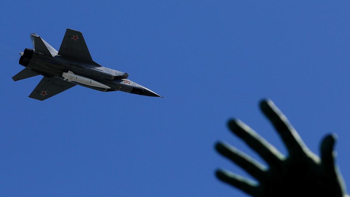 Moscú frustra una operación ucraniana para robar un caza con el misil hipersónico y derribarlo