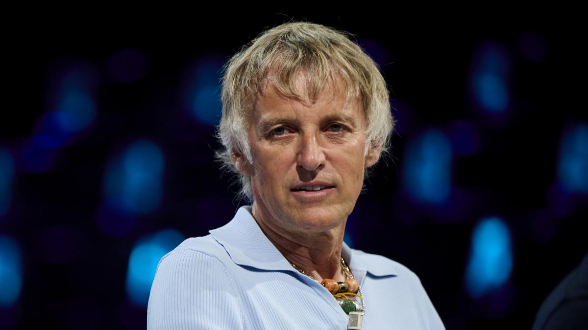 Jesús Calleja va camino de un pueblo de Teruel y lo que le pasa es la perfecta definición de la España vaciada