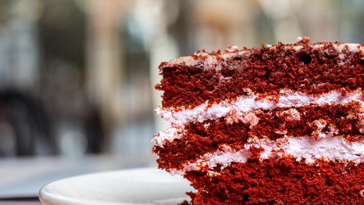 Quieren llevar una tarta de fuera a su restaurante y su reacción es para que el ministerio de Sanidad la difunda en masa