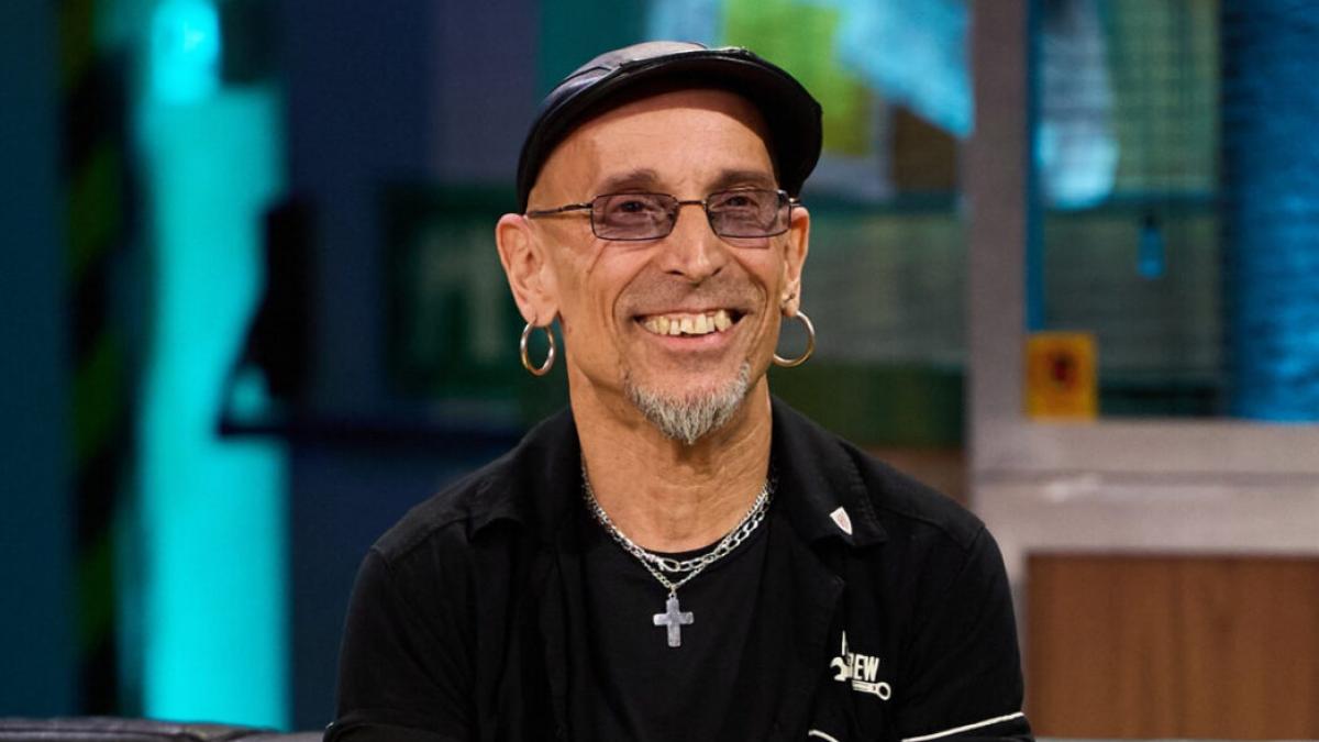 Fito Cabrales rinde homenaje a Robe Iniesta: solo necesita dos palabras para resumir su legado