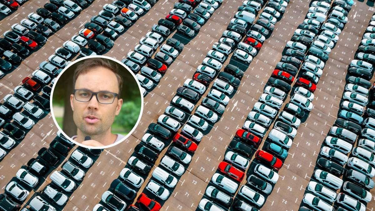 Un californiano descubre cómo aparcan los coches en las calles de España y avisa de lo que pasaría en su país:  En Estados Unidos irías directo a la cárcel 