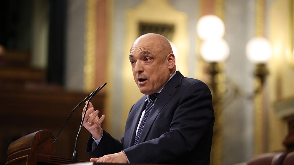 Rafael Simancas le recuerda al PP algo que les escocerá a cuenta de los votos desaparecidos en Extremadura