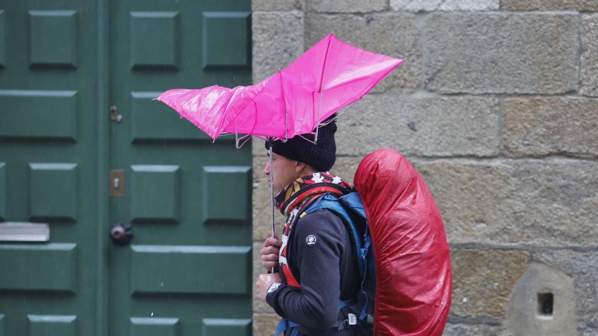 Dominic Royé, investigador del CSIC, sobre el aumento de las borrascas:  Tiene un efecto fisiológico pero también psicológico 