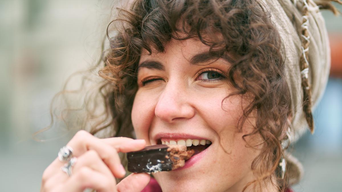 Chocolate sin cacao: la revolución científica que convierte la cebada y la avena en tabletas de lujo