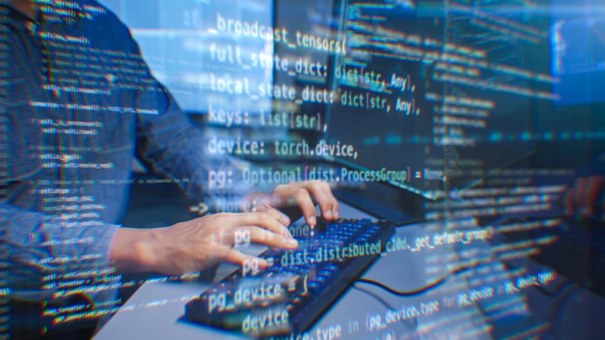 "Ya no soy ingeniero, soy un juez en una cadena de montaje infinita": la confesión de un ingeniero sobre la fatiga de la IA