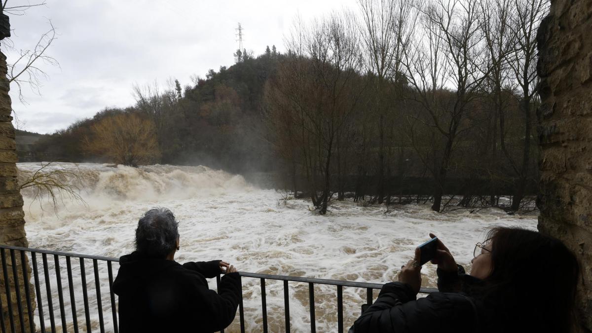 La AEMET activa los avisos naranjas en estas zonas de España por los fuertes vientos que llegan