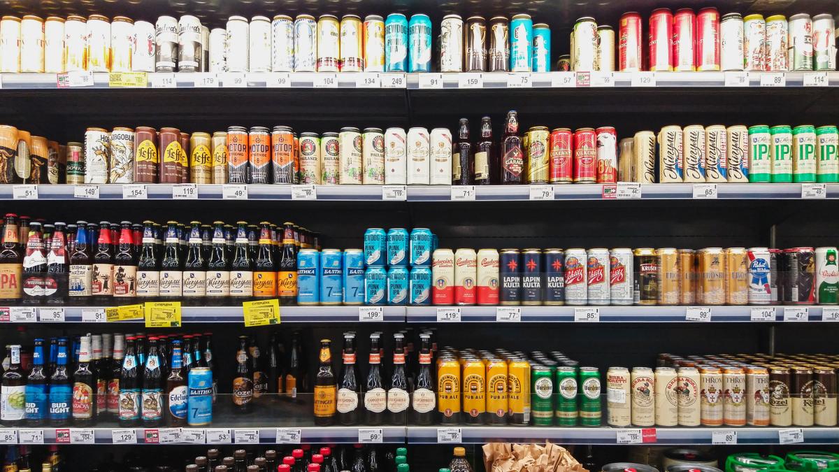 Muchos piensan que son competencia directa, pero estas cervezas son del mismo grupo