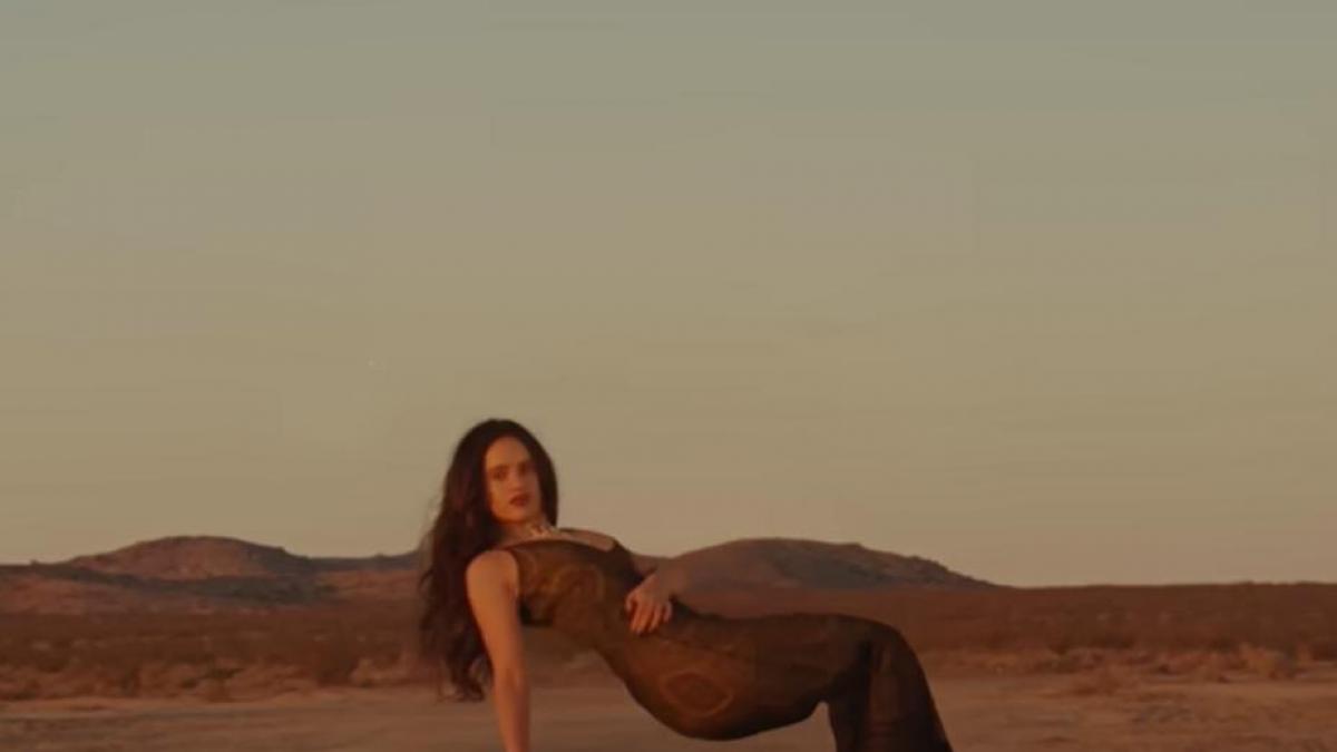 Rosalía levita entre el lujo con el misticismo de Santa Teresa de Jesús en el vídeo de 'Sauvignon Blanc'