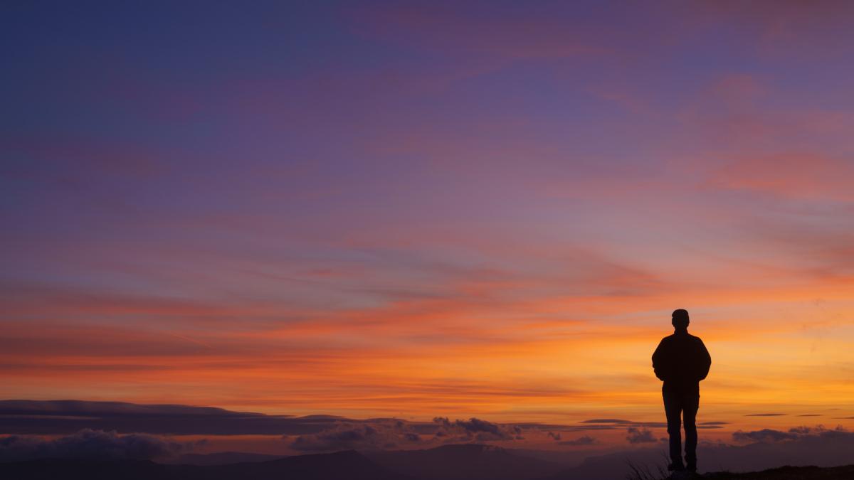 Un biólogo se aísla a 16.000 kilómetros de casa en una isla desierta: "Ser feliz sin los demás es extremadamente difícil, por muy sublime que sea el paisaje"