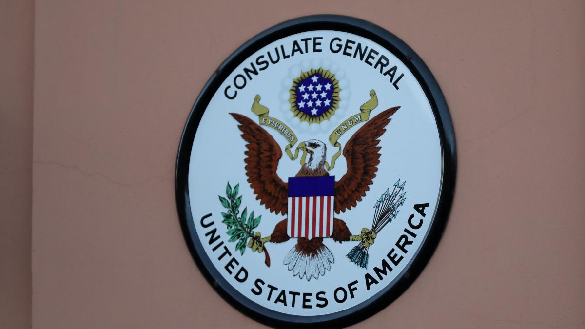 "Solo les interesa defender sus propios bolsillos": la CIA lanza un vídeo para reclutar a militares chinos hartos de la corrupción