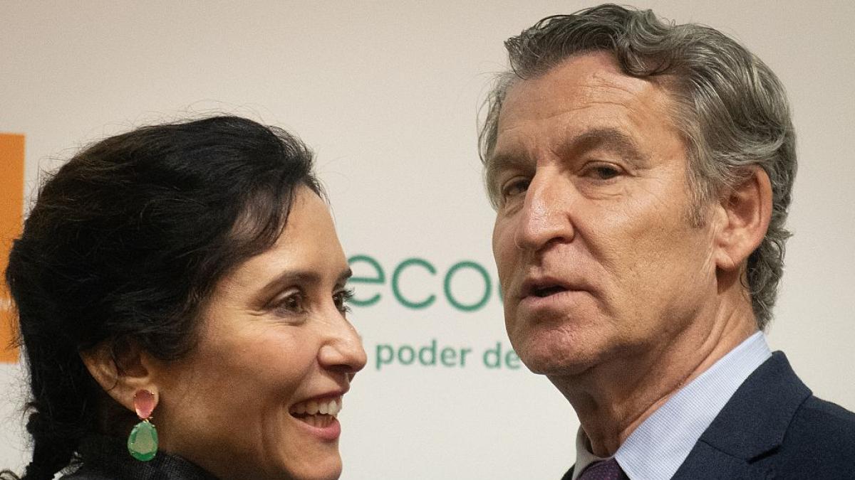 Feijóo revela qué es lo que le dice la gente cuando le paran por la calle: a Ayuso no le hará mucha gracia