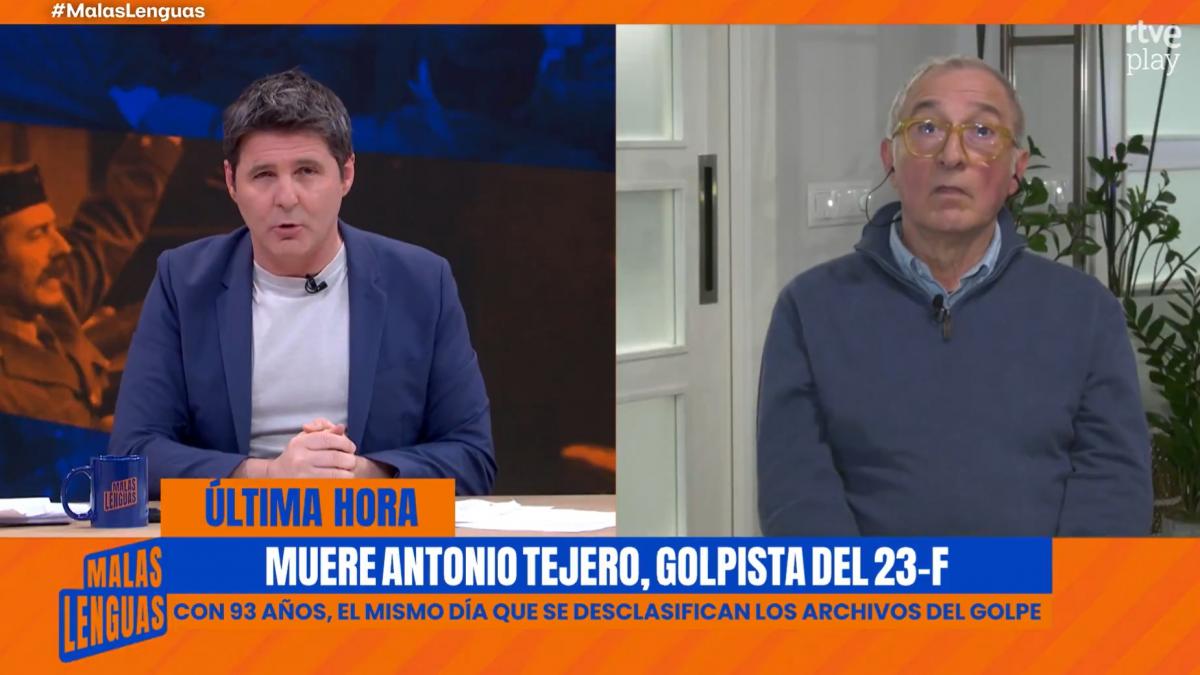 A Xavier Sardà le pilla la muerte de Antonio Tejero en directo: su cara cuando se entera lo dice todo
