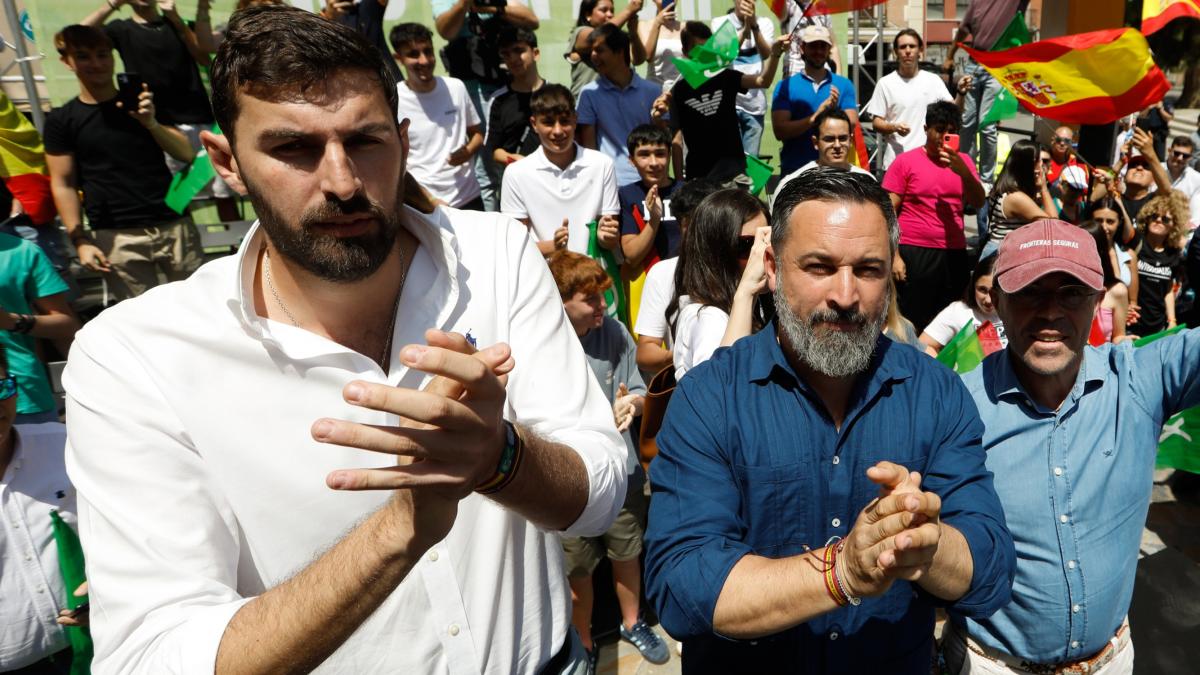 Antelo no dimite y dará la batalla en Vox tras ser bendecido por Ortega Smith o Gallardo