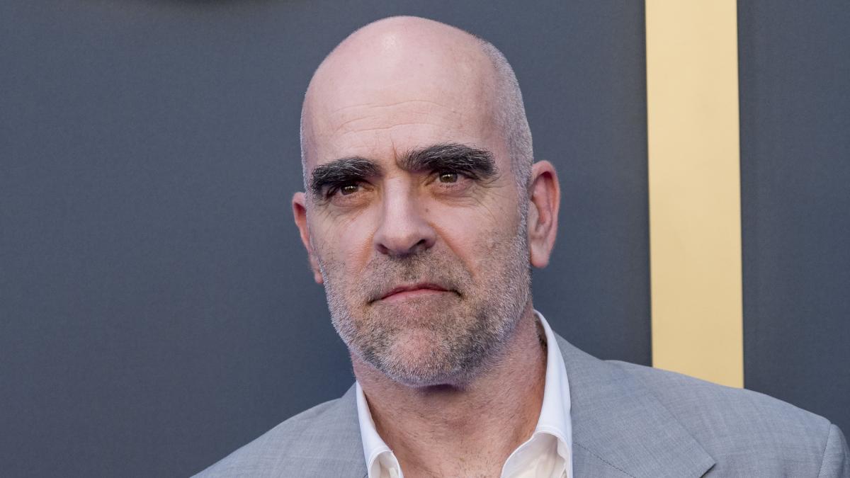 Luis Tosar, de secundario discreto a gran estrella del cine español: origen, éxitos y experiencia en Hollywood del presentador de los Goya 2026